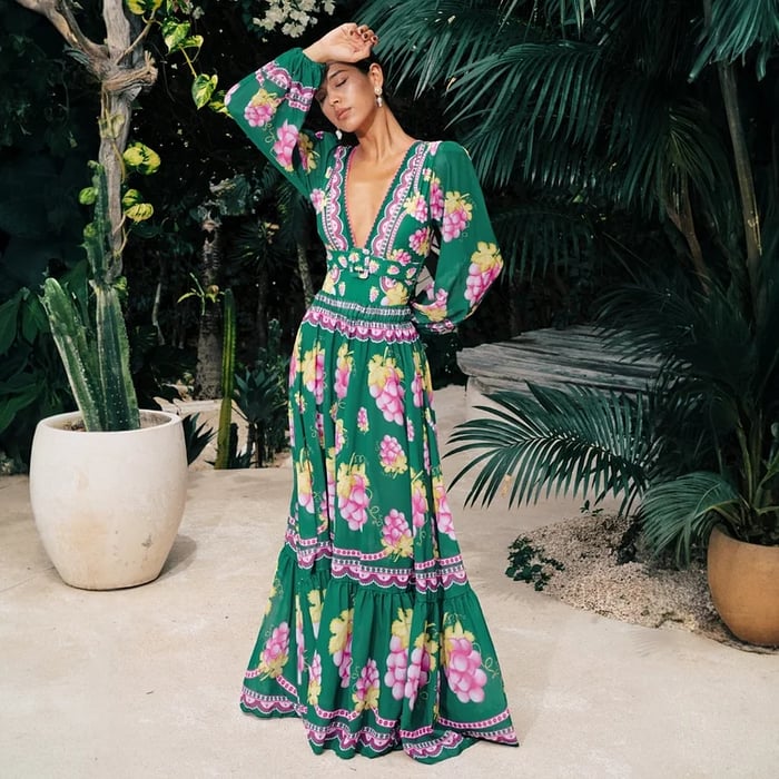 Derin V Yaka Baskılı Uzun Kollu Güneş Karşıtı Mayo Takımı