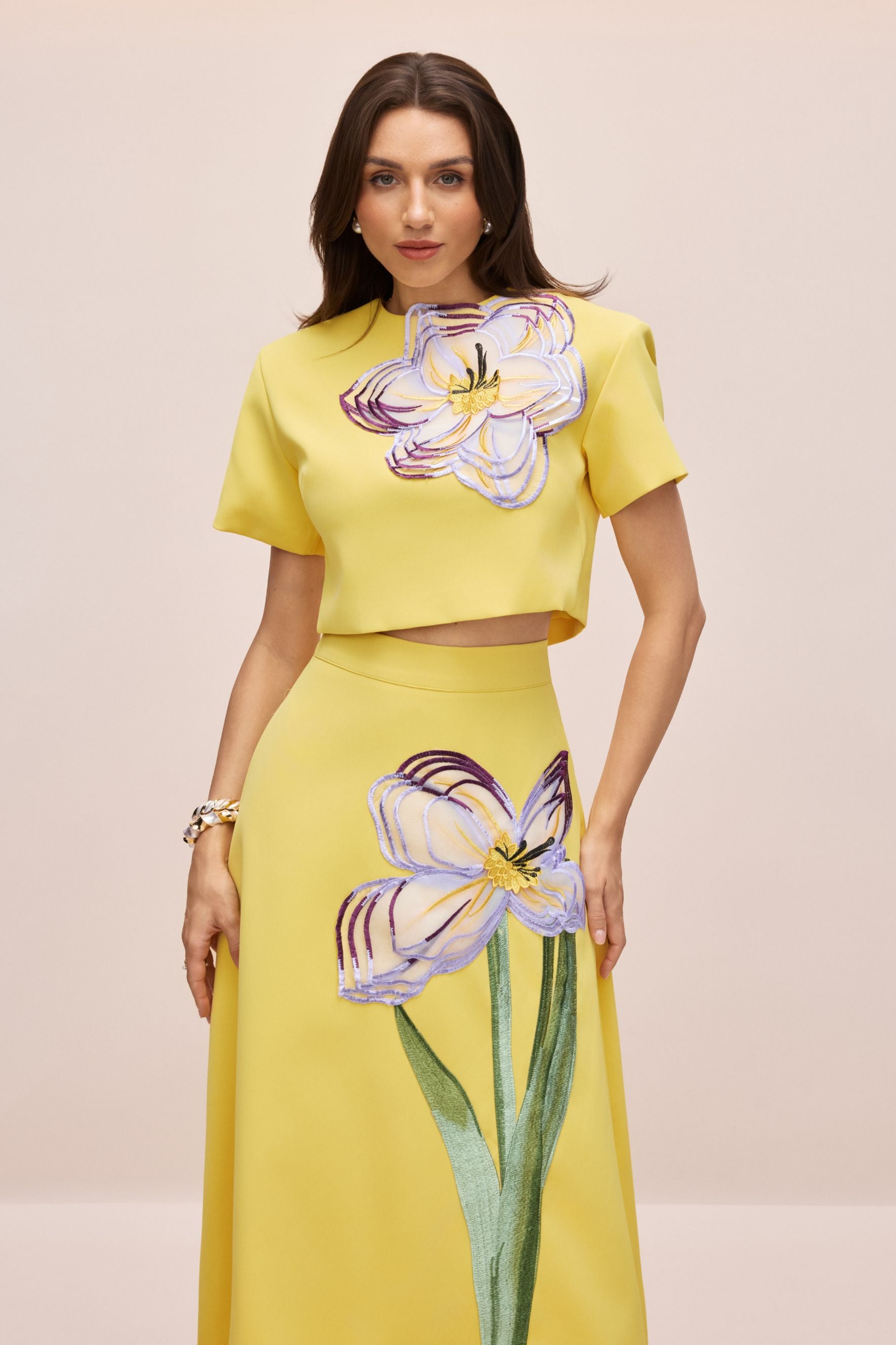 Angelica Çiçek Aplikeli Kısa Kollu Üst ve Etek Takımı