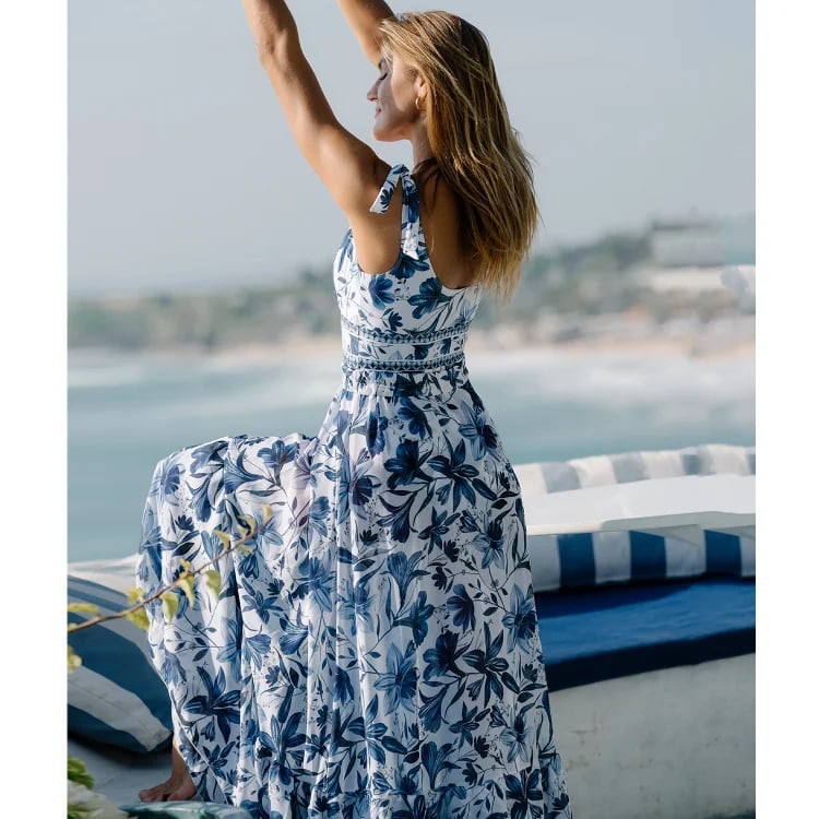 V-Neck Floral Pattern Swimsuit Set