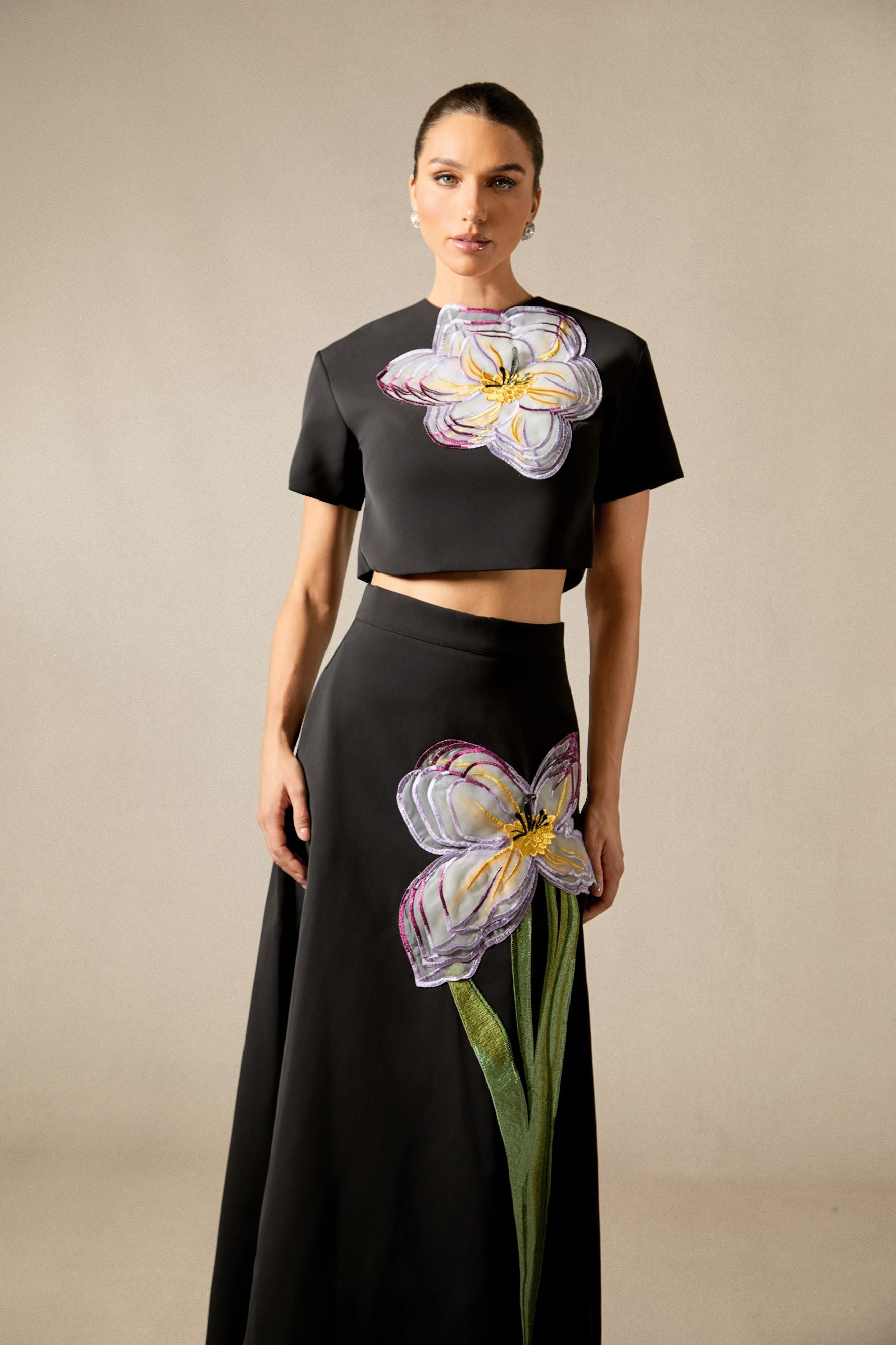 Angelica Çiçek Aplikeli Kısa Kollu Üst ve Etek Takımı